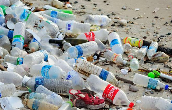 Recycling von Plastikflaschen in der Schweiz