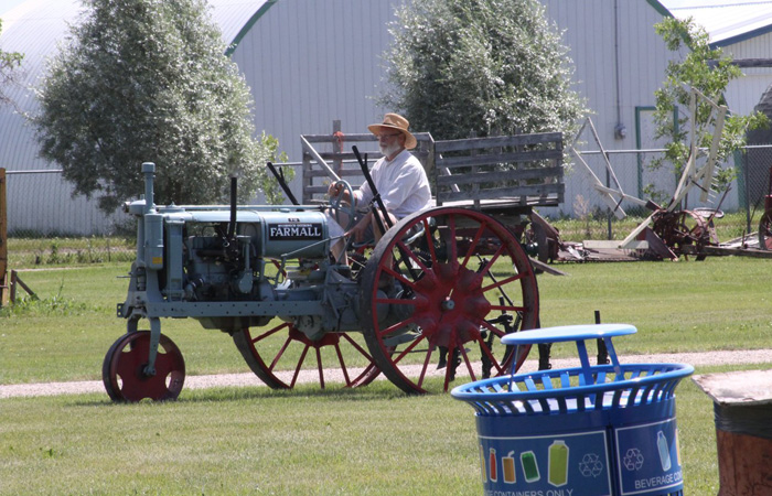 Tractor