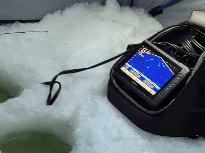 Garmin fish finder