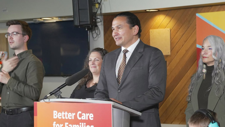 Wab Kinew
